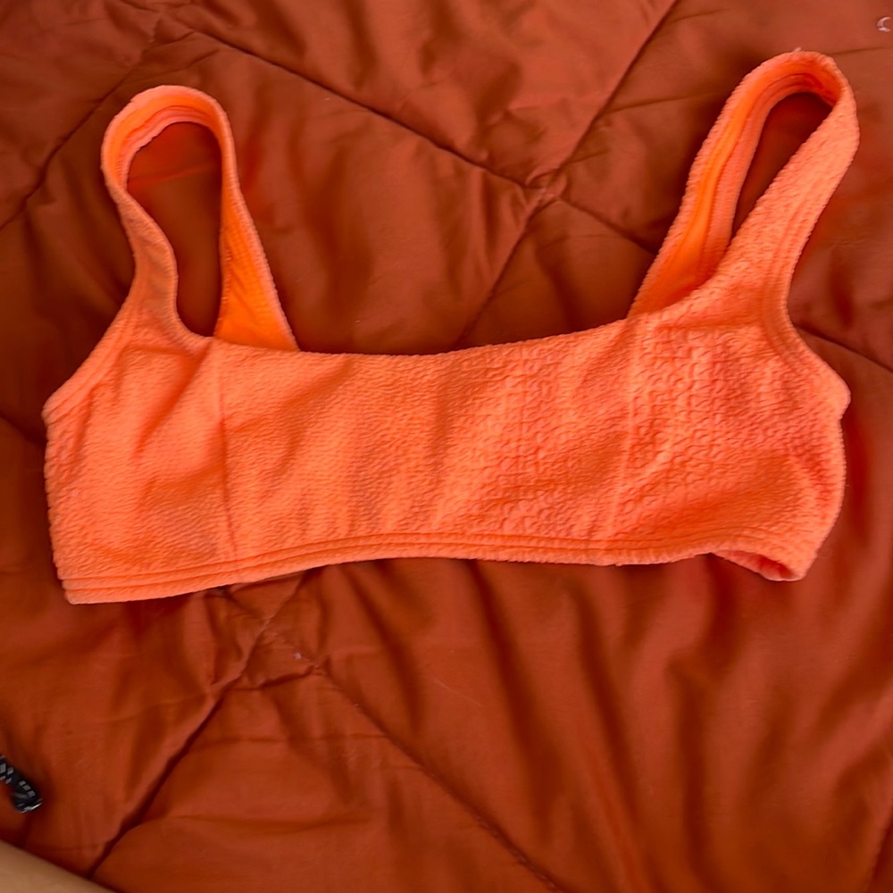ORANGE BIKINI TOP